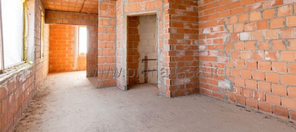 8 rooms House in Correggio, Italy No. 222626 15