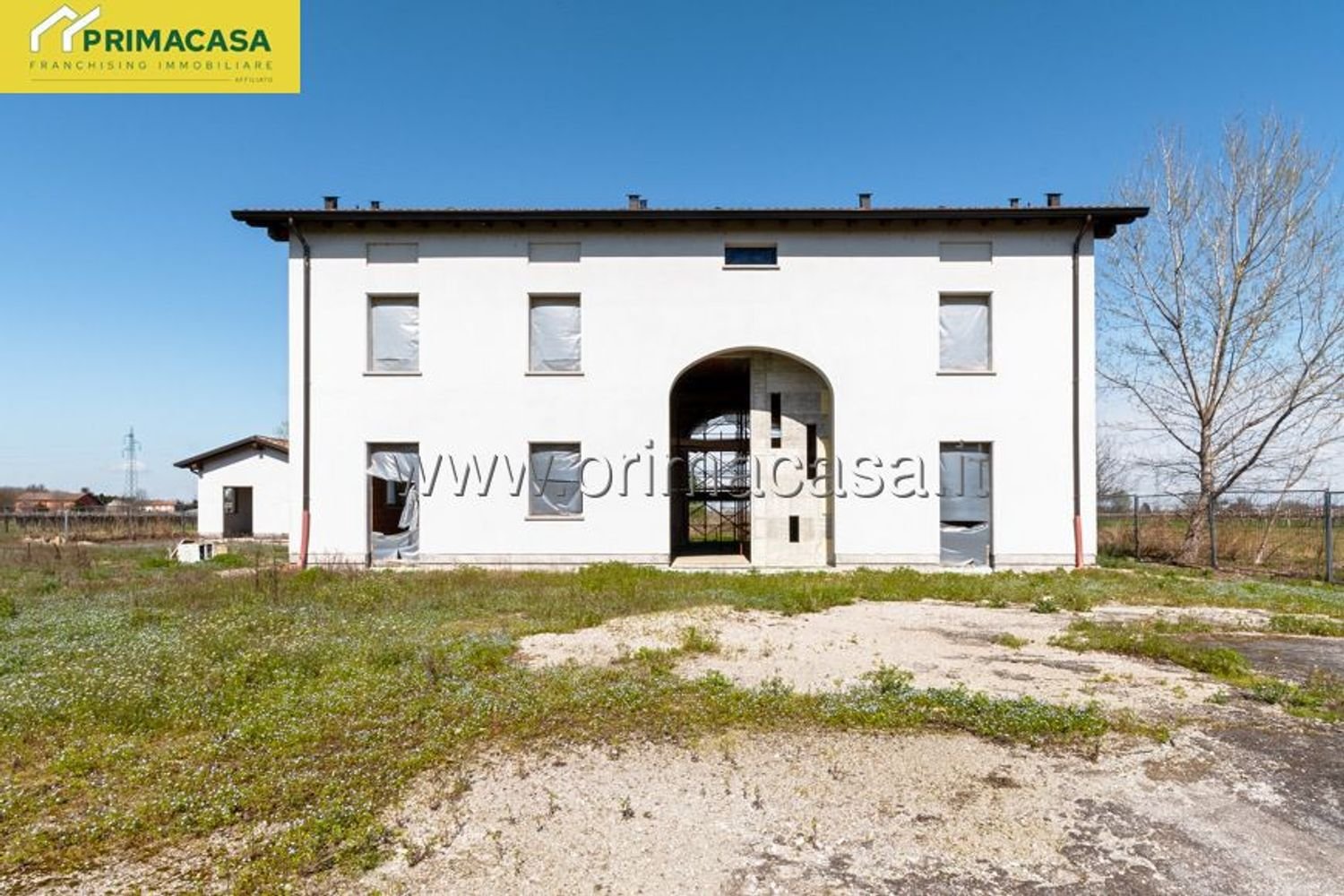 8 rooms House in Correggio, Italy No. 222626