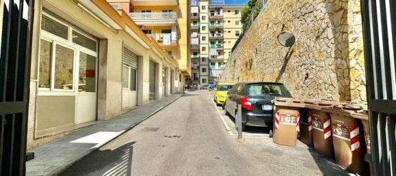 4 rooms Apartment in Naples, Italy No. 22660 29