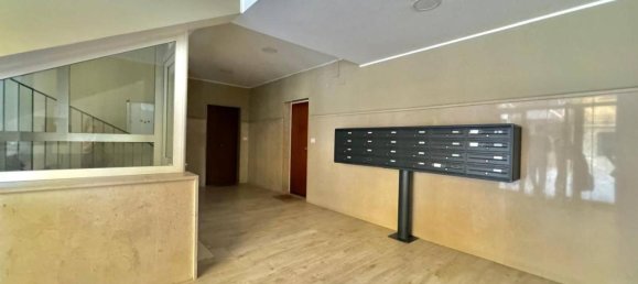 4 rooms Apartment in Naples, Italy No. 22660 27