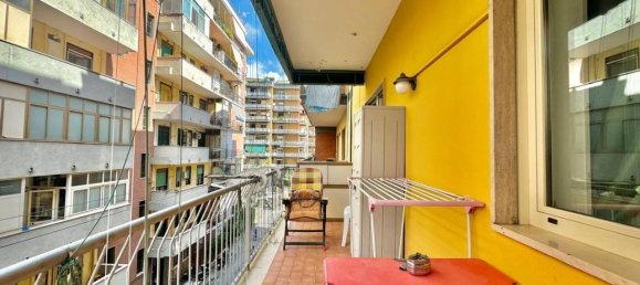 4 rooms Apartment in Naples, Italy No. 22660 16