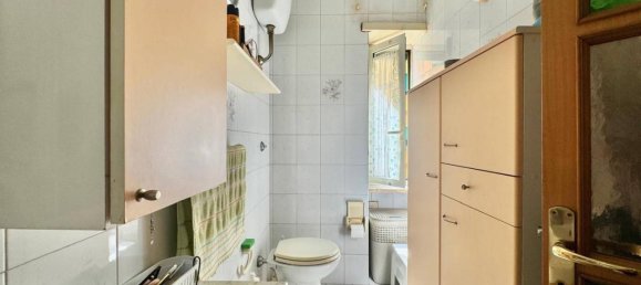 4 rooms Apartment in Naples, Italy No. 22660 24