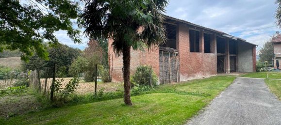 4 bedrooms House in Sciolze, Italy No. 128527 2