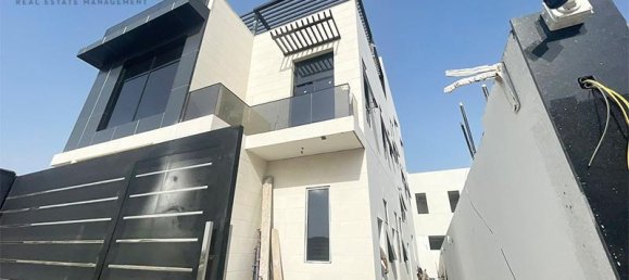 4 bedrooms Villa in Ajman, UAE No. 25885 9