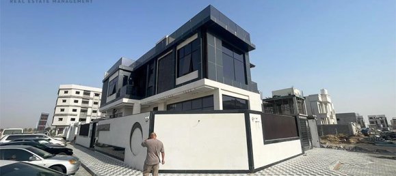 4 bedrooms Villa in Ajman, UAE No. 25885 8