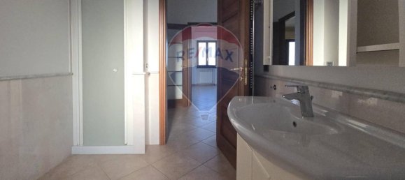 6 rooms Apartment in Francavilla al Mare, Italy No. 127921 20