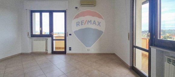 6 rooms Apartment in Francavilla al Mare, Italy No. 127921 15
