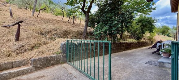 4 غرف نوم منزل في Lucca, Italy رقم 270897 16