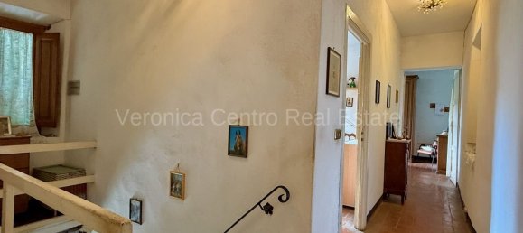 4 غرف نوم منزل في Lucca, Italy رقم 270897 41