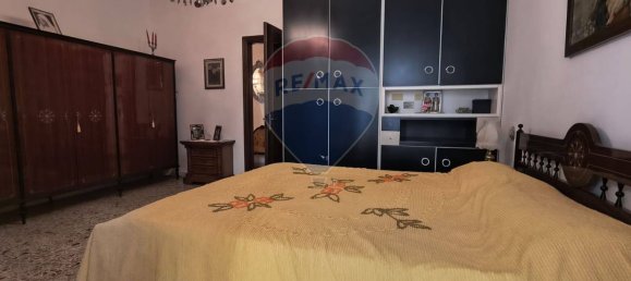 4 bedrooms Apartment in Trani, Italy No. 318666 14