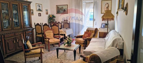 4 bedrooms Apartment in Trani, Italy No. 318666 11