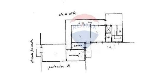 4 bedrooms Apartment in Trani, Italy No. 318666 16