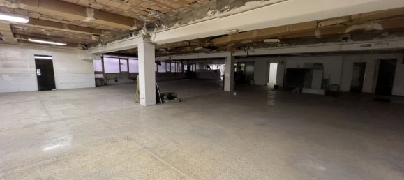 1650m² Commercial property in Barcelona, Spain No. 112497 7