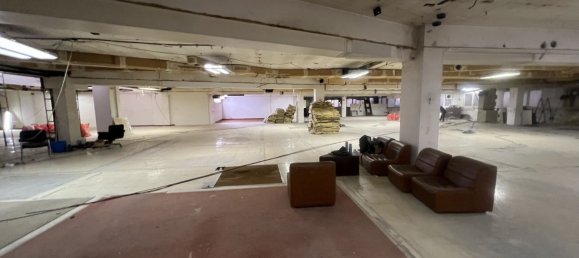 1650m² Commercial property in Barcelona, Spain No. 112497 23