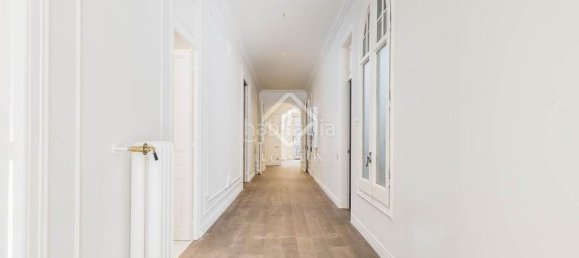 4 غرف نوم شقة في Eixample, Spain رقم 58666 42