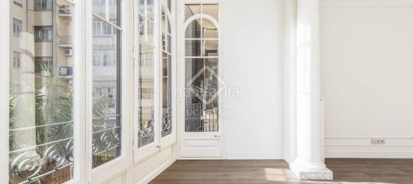 4 غرف نوم شقة في Eixample, Spain رقم 58666 21