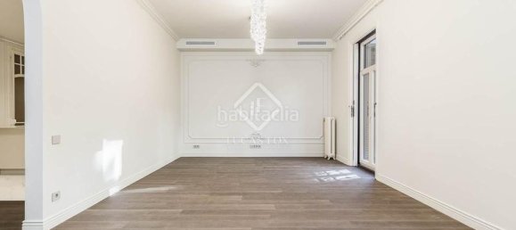 4 غرف نوم شقة في Eixample, Spain رقم 58666 4