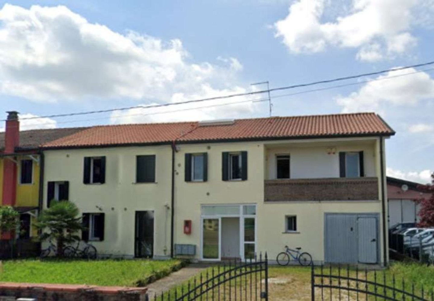 Apartamento de 6 habitaciónes en San Giorgio delle Pertiche, Italy No. 56653