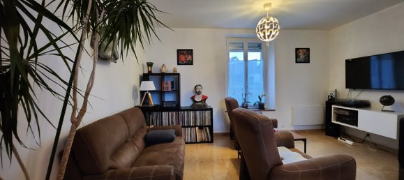 4 Schlafzimmer Haus in Bornel, France, Nr. 87502 2