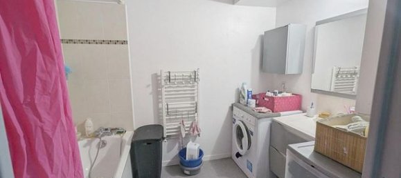 3 chambres Appartement à Stains, France No. 312358 6