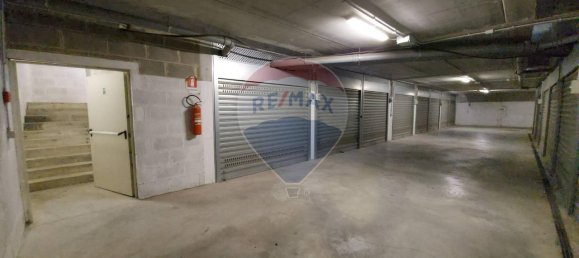 Garagem de 1 divisão em Rome, Italy N.º 141825 16