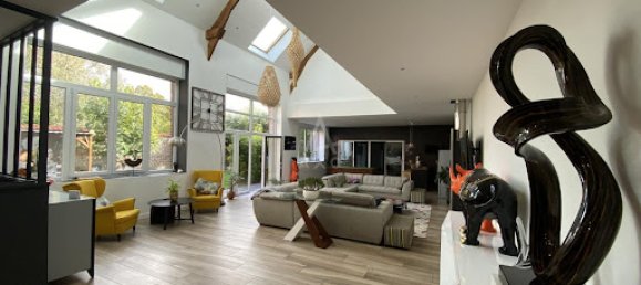 4 bedrooms House in Armentieres, France No. 232074 7