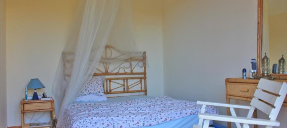 3 Schlafzimmer Property in Anavyssos, Greece, Nr. 7464 6