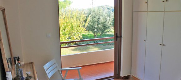 3 Schlafzimmer Property in Anavyssos, Greece, Nr. 7464 7