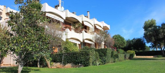 3 Schlafzimmer Property in Anavyssos, Greece, Nr. 7464 15