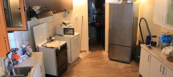 3 Schlafzimmer Property in Anavyssos, Greece, Nr. 7464 5