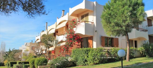 3 Schlafzimmer Property in Anavyssos, Greece, Nr. 7464 14