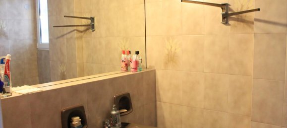 3 Schlafzimmer Property in Anavyssos, Greece, Nr. 7464 10