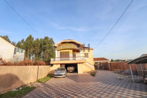 4 Schlafzimmer Villa in Castelo da Maia, Portugal, Nr. 202357