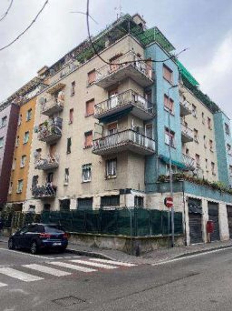 2-Zimmer Wohnung in Baranzate, Italy, Nr. 187511