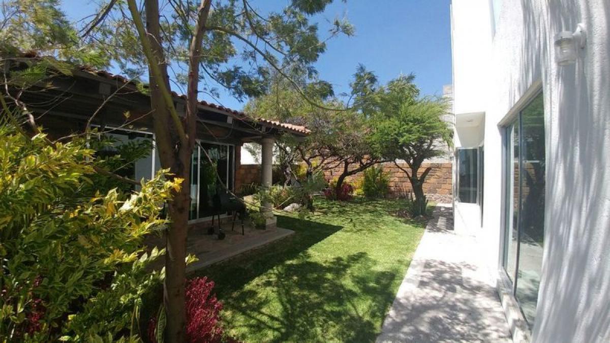 3 bedrooms House in Corregidora, Mexico No. 151854