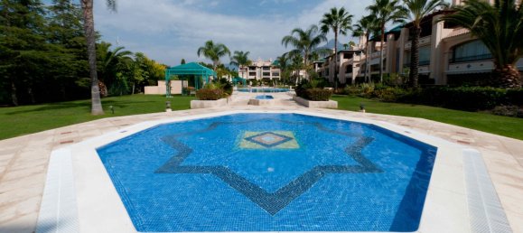 4 Schlafzimmer Wohnung in Marbella, Spain, Nr. 9899 7