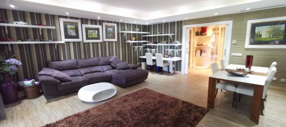 4 Schlafzimmer Wohnung in Marbella, Spain, Nr. 9899 10