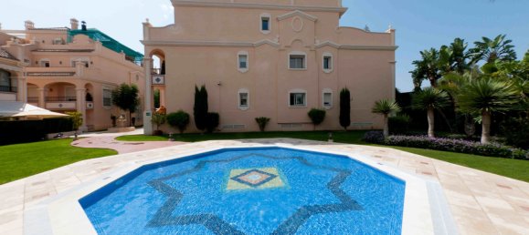 4 Schlafzimmer Wohnung in Marbella, Spain, Nr. 9899 6