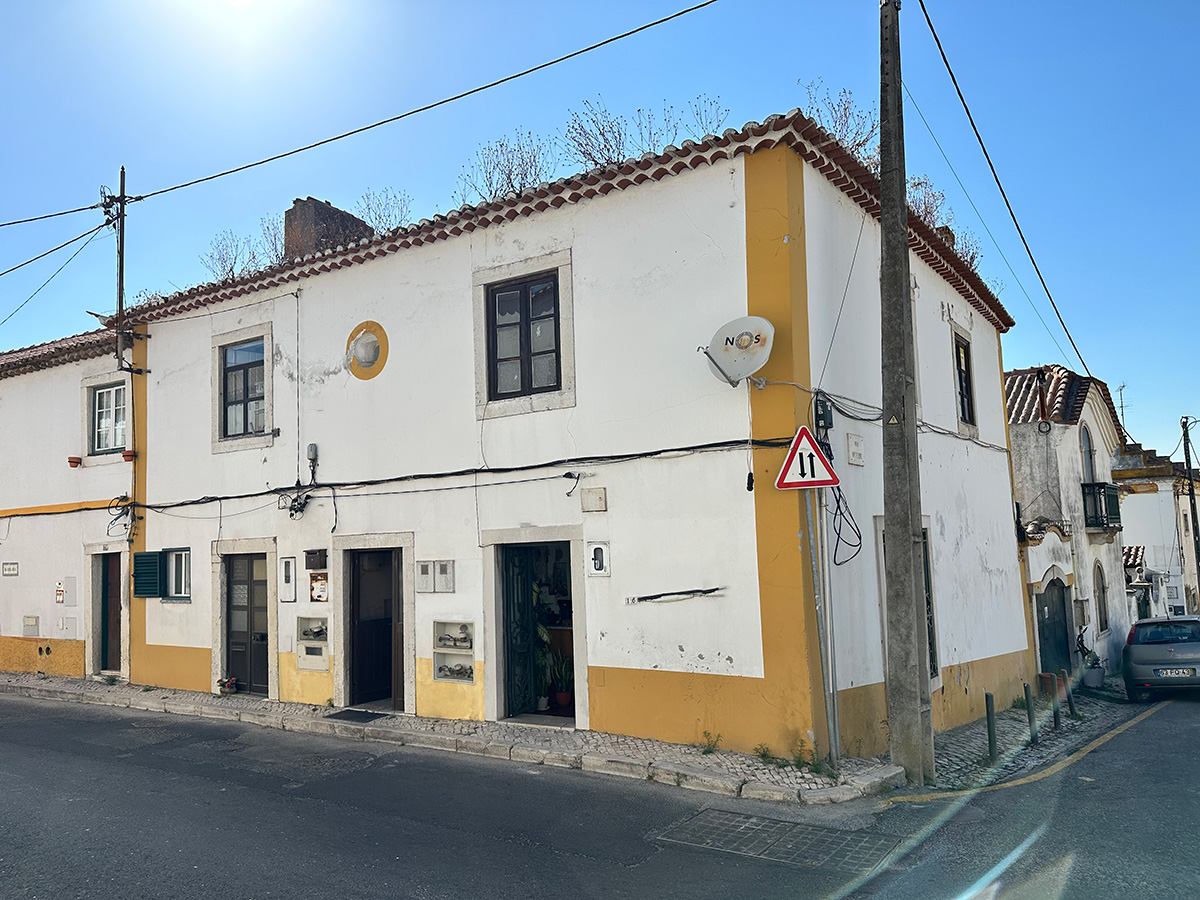 Edificio en Setubal, Portugal No. 333575