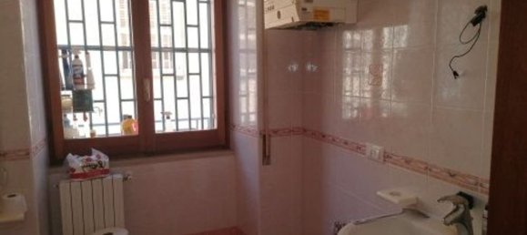 3 rooms Apartment in Foggia, Italy No. 86014 9