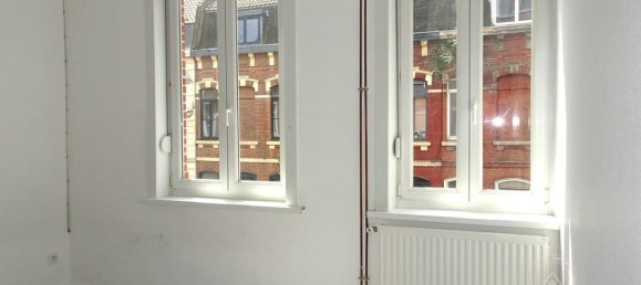 2 bedrooms House in Tourcoing, France No. 62641 4