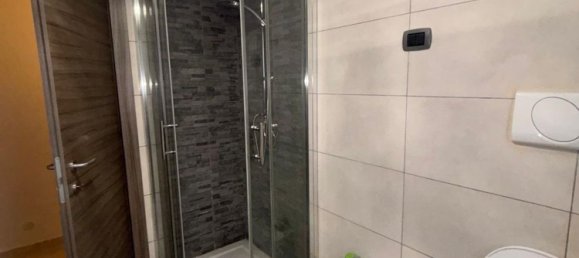 2-salle Appartement à Taranto, Italy No. 287024 9