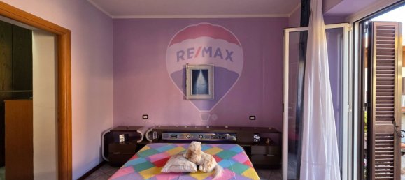 2-salle Appartement à Invorio, Italy No. 292548 11