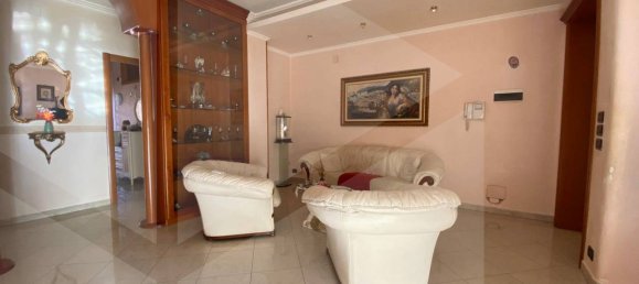 Apartamento de 4 divisões em San Severo, Italy N.º 23746 2