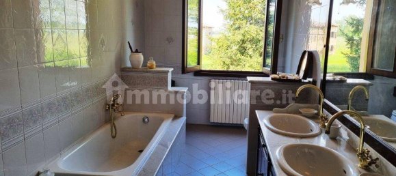 8 bedrooms Villa in Soliera, Italy No. 146909 6