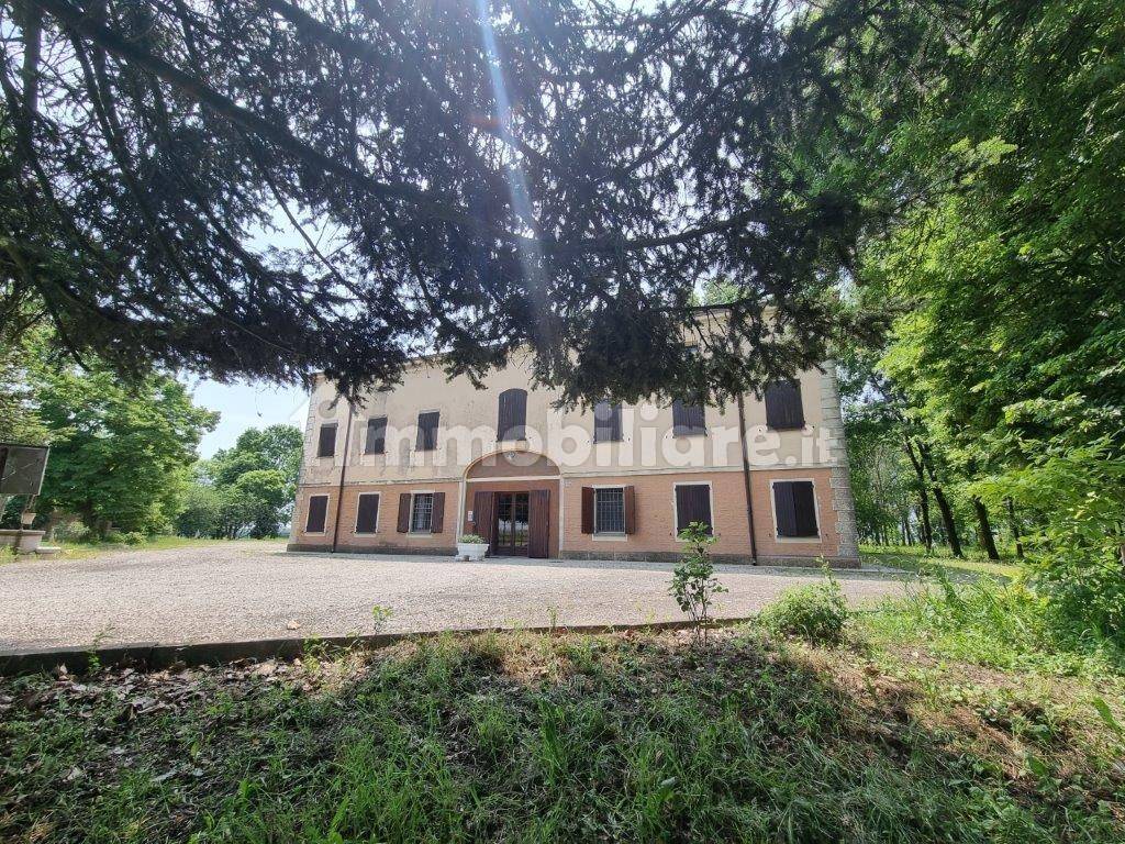 8 bedrooms Villa in Soliera, Italy No. 146909