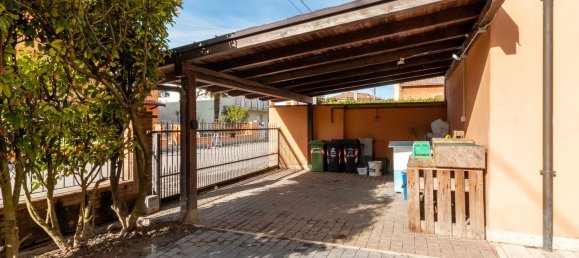 Casa de 5 habitaciónes en San Prospero, Italy No. 222584 44