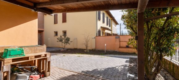 Casa de 5 habitaciónes en San Prospero, Italy No. 222584 45