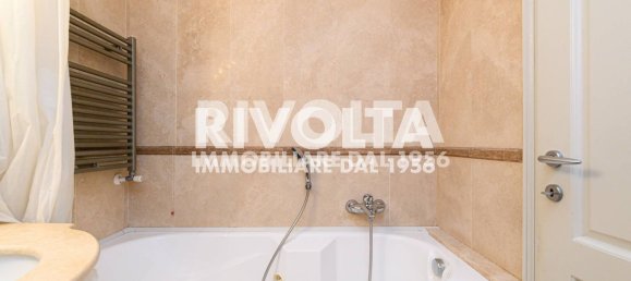 2 bedrooms Apartment in Rome, Italy No. 377580 20