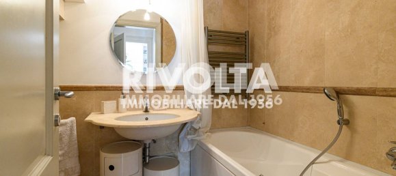 2 bedrooms Apartment in Rome, Italy No. 377580 19